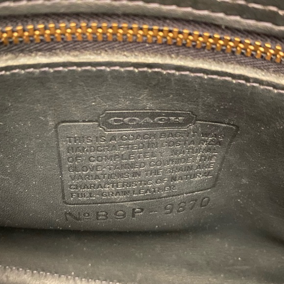 Coach Vintage Court 9870 Navy Leather Crossbody Shoulder Bag Purse - Picture 9 of 11